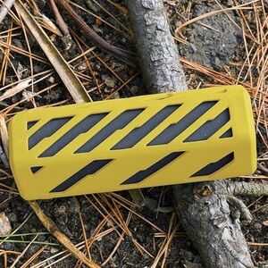 Urban Beatz RockOn Splash-Resistant Wireless Bluetooth Speaker